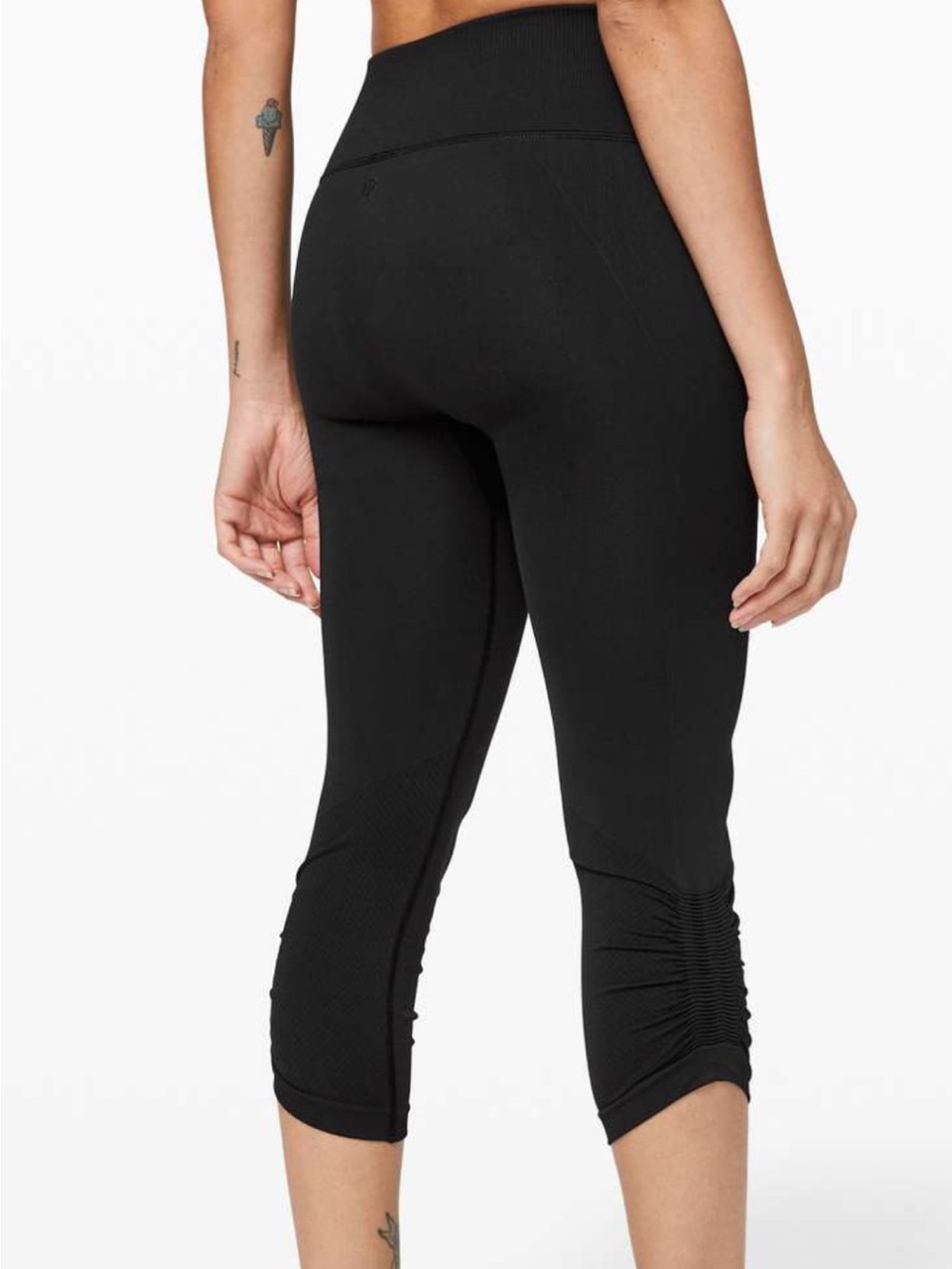 Lululemon Ebb To Street Crop 21" Black Size 6 NWOT Seamless - Picture 2 of 12